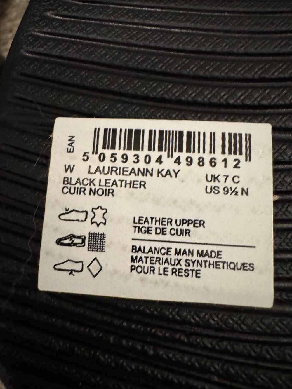 Clarks Black Women's Leather T-strap Sandals - Comfort Footbed Women’s size 9.5 - Picture 8 of 8